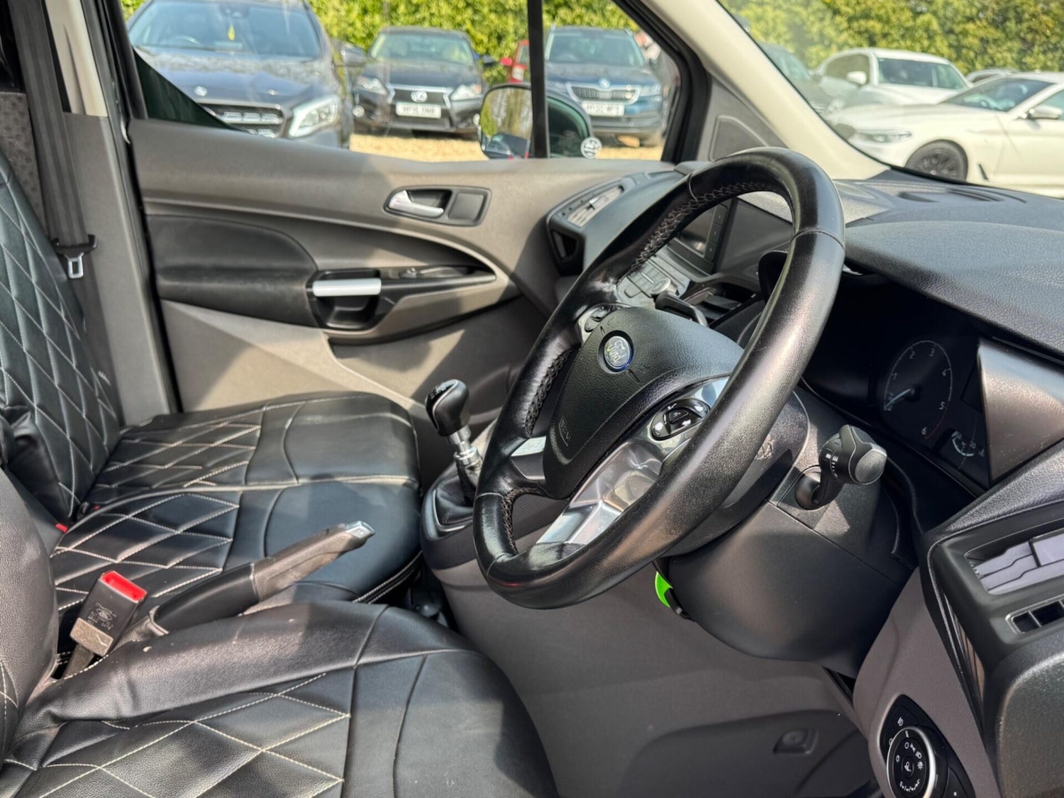 Used Ford Transit Connect 2019 for sale - 77985017: Photo 31