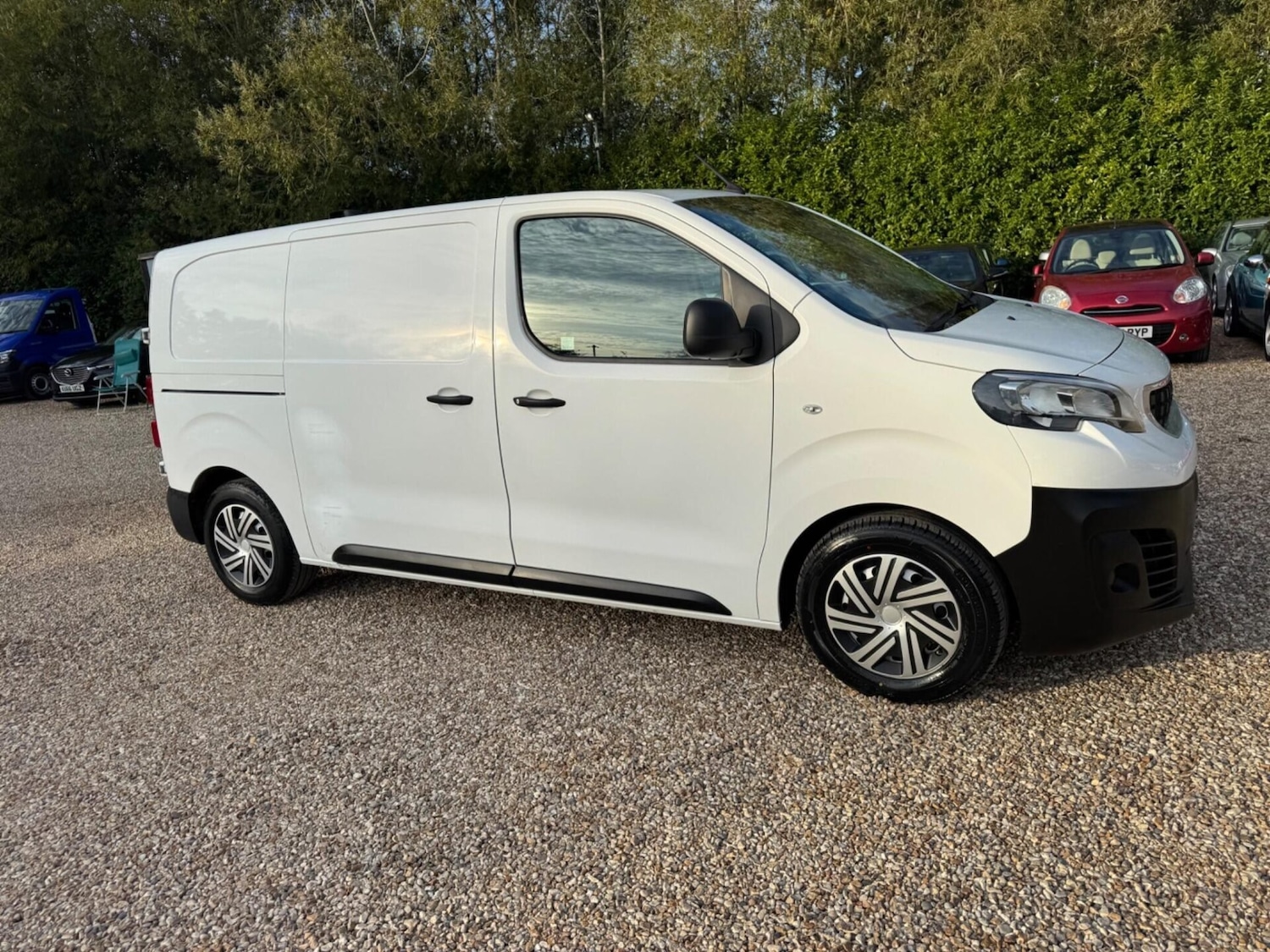 Used Peugeot Expert 2020 for sale - 76461325: Photo 36