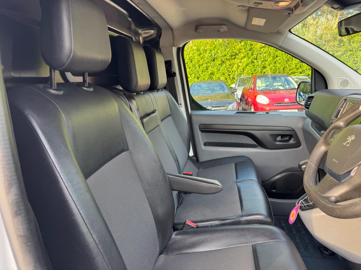 Used Peugeot Expert 2020 for sale - 76461325: Photo 45