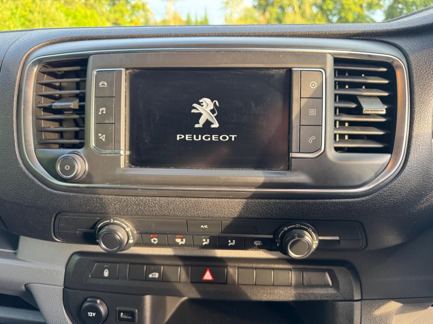 Used Peugeot Expert 2020 for sale - 76461325: Photo 48