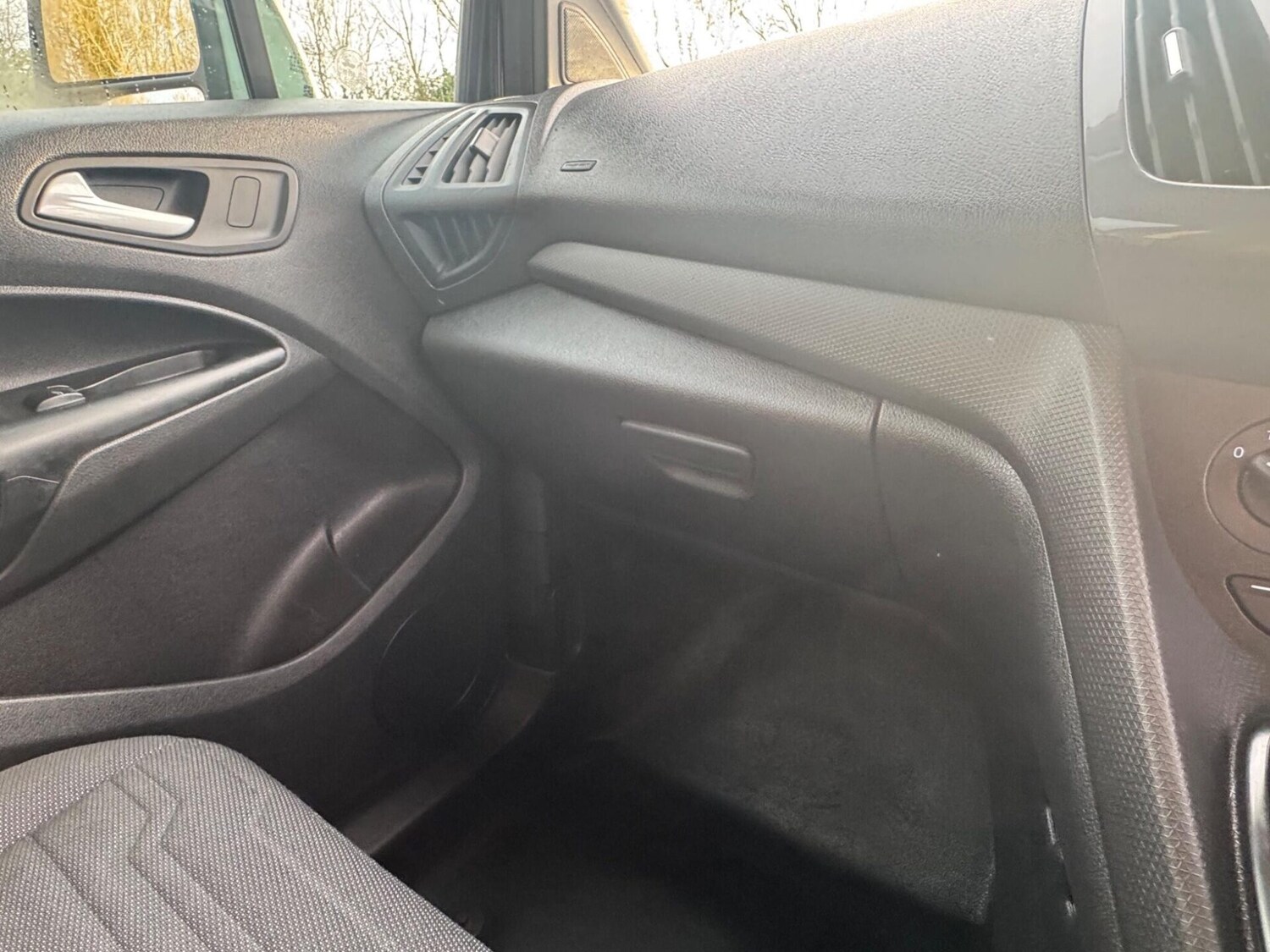 Used Ford Transit Connect 2018 for sale - 77617950: Photo 43