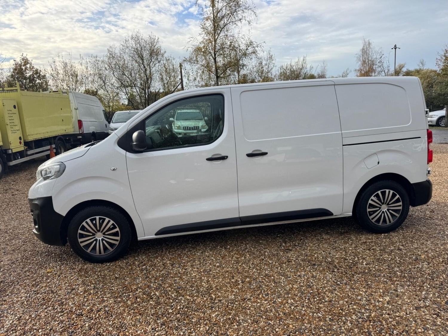 Used Peugeot Expert 2022 for sale - 76565015: Photo 18