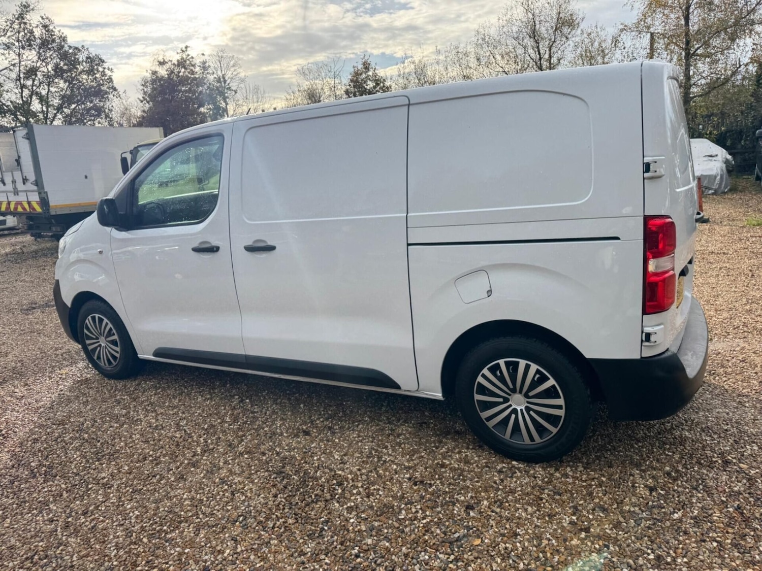 Used Peugeot Expert 2022 for sale - 76565015: Photo 21