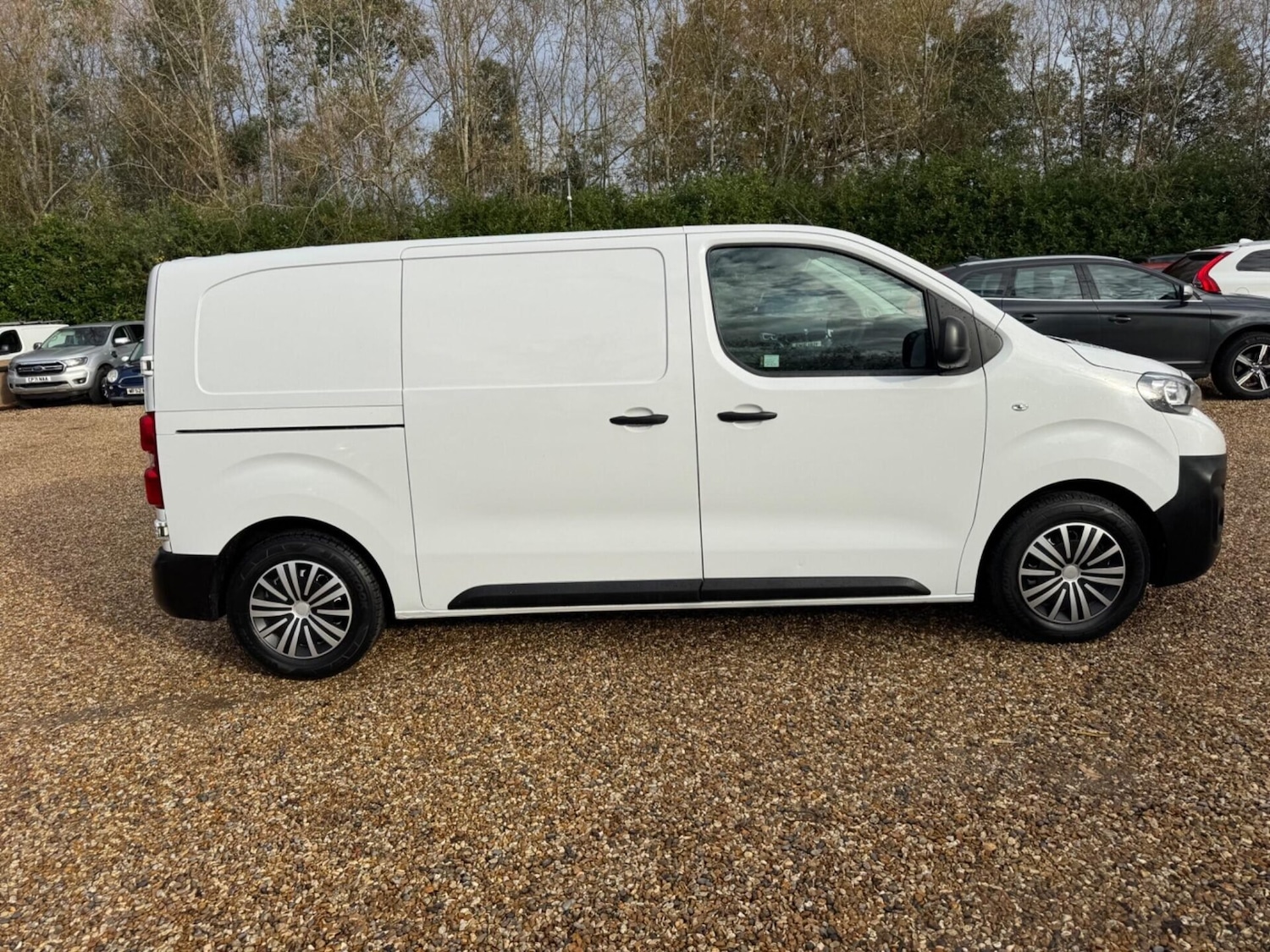 Used Peugeot Expert 2022 for sale - 76565015: Photo 30