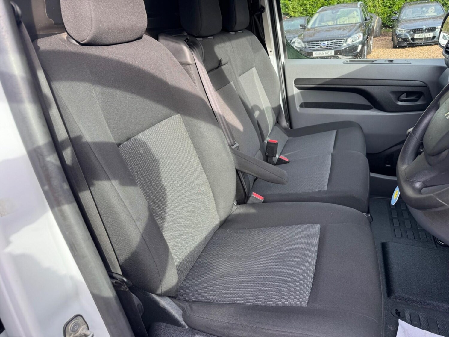 Used Peugeot Expert 2022 for sale - 76565015: Photo 40