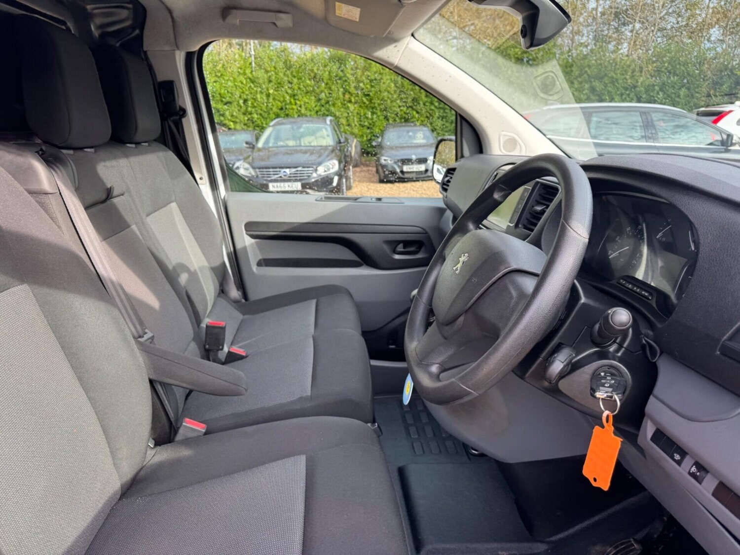 Used Peugeot Expert 2022 for sale - 76565015: Photo 42