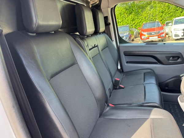 Used Peugeot Expert 2021 for sale - 75555912: Photo 41