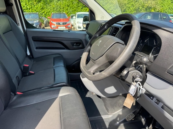 Used Peugeot Expert 2021 for sale - 75555912: Photo 42