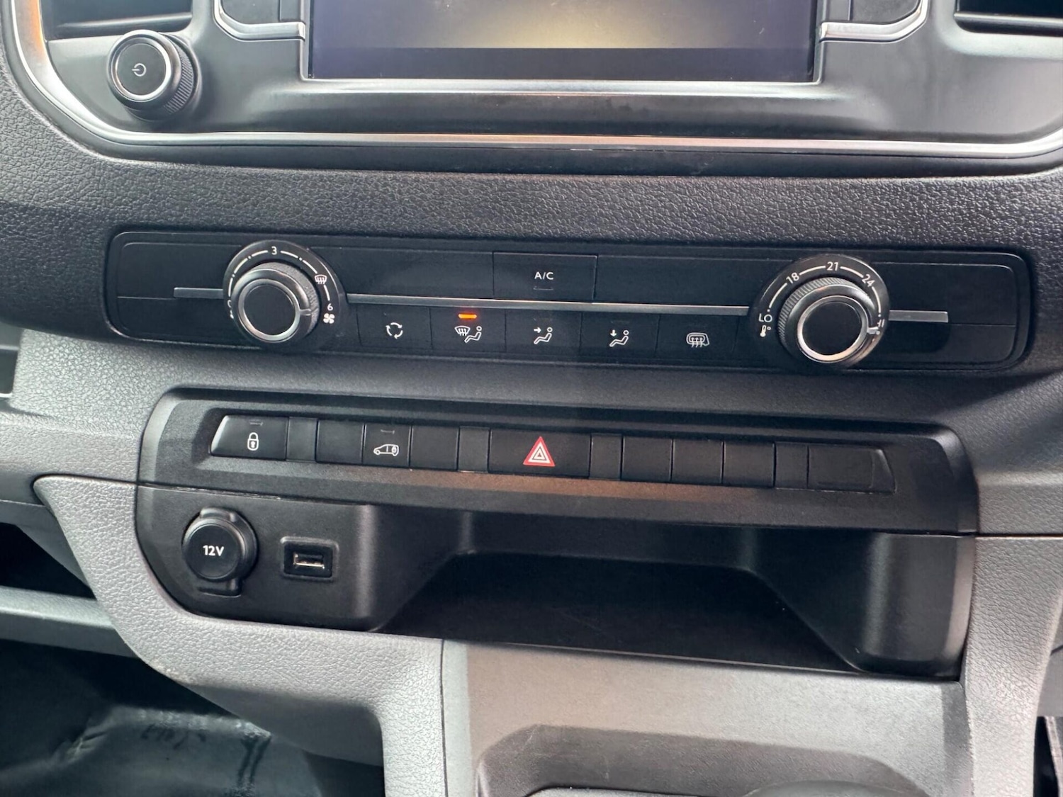 Used Vauxhall Vivaro 2022 for sale - 77324631: Photo 44