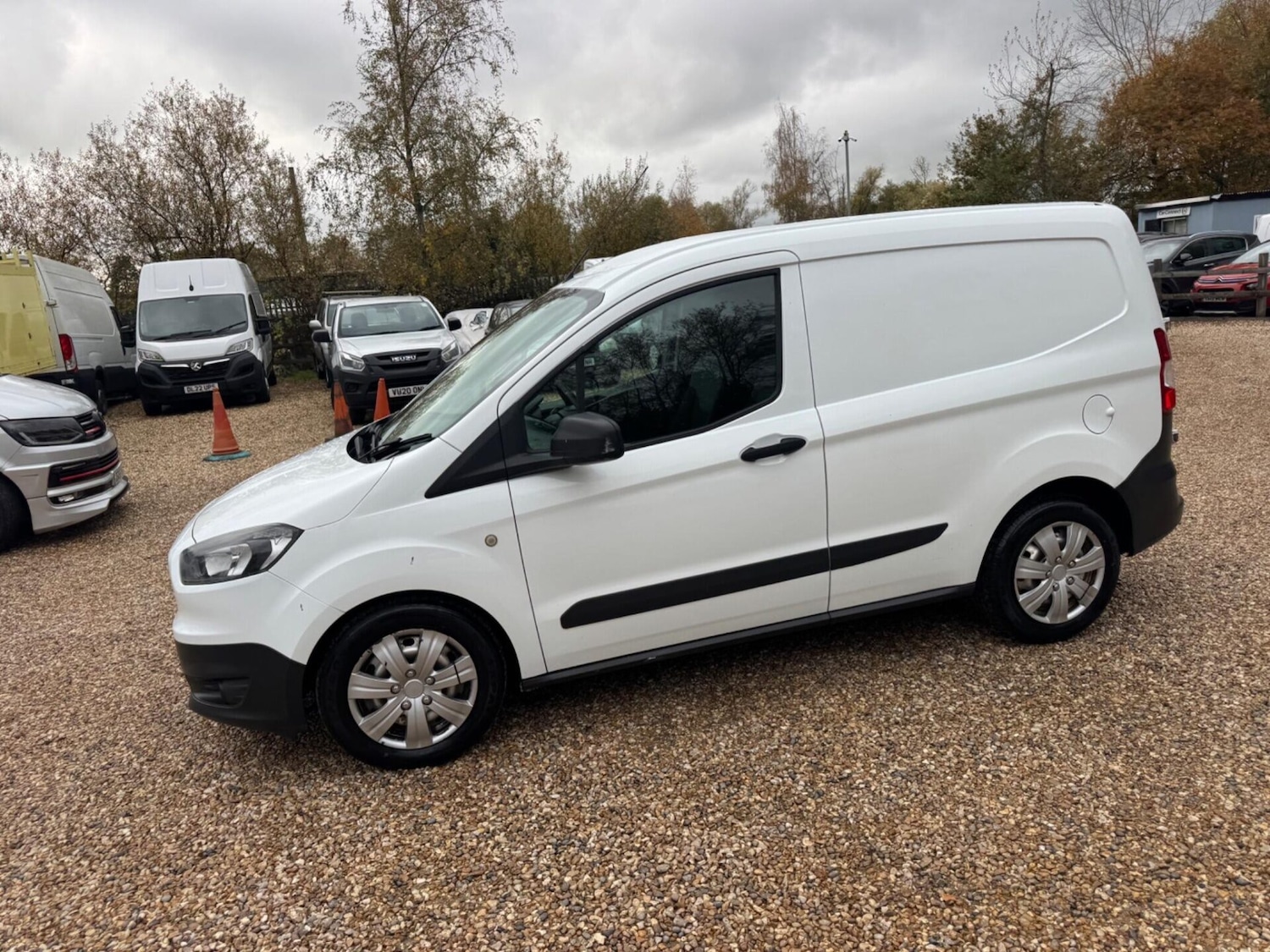 Used Ford Transit Courier 2017 for sale - 76495486: Photo 11