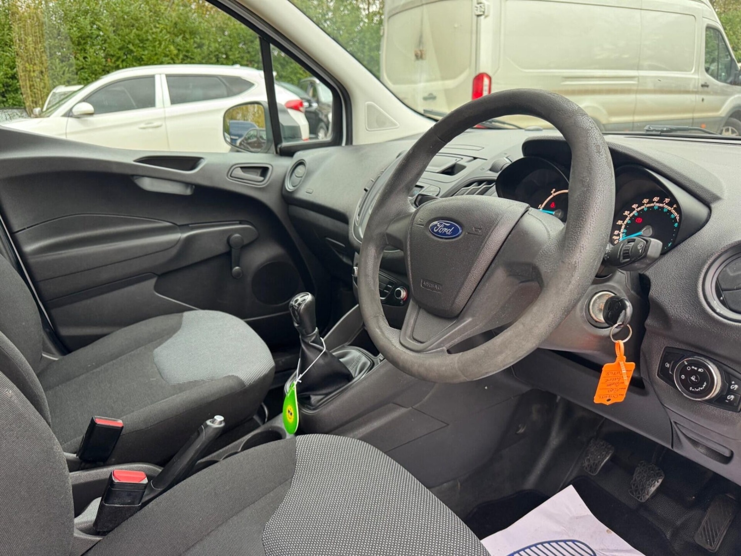 Used Ford Transit Courier 2017 for sale - 76495486: Photo 31