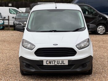 Used Ford Transit Courier 2017 for sale - 76495486: Photo