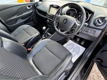 Used Renault Clio 2018 for sale - 78379527: Photo
