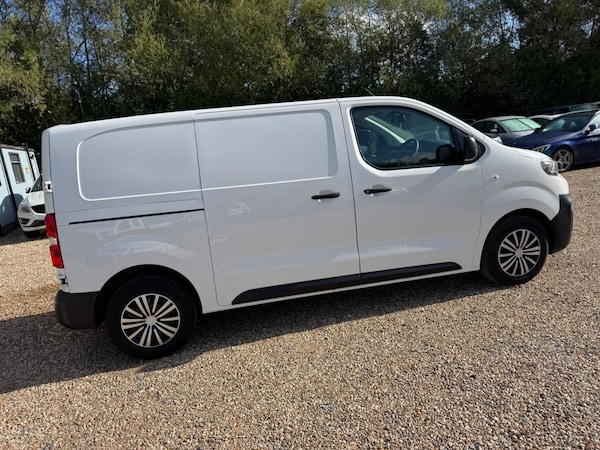 Used Peugeot Expert 2020 for sale - 76292353: Photo 24