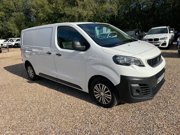 Used Peugeot Expert 2020 for sale - 76292353: Photo 32