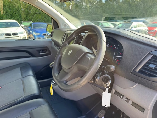 Used Peugeot Expert 2020 for sale - 76292353: Photo 44