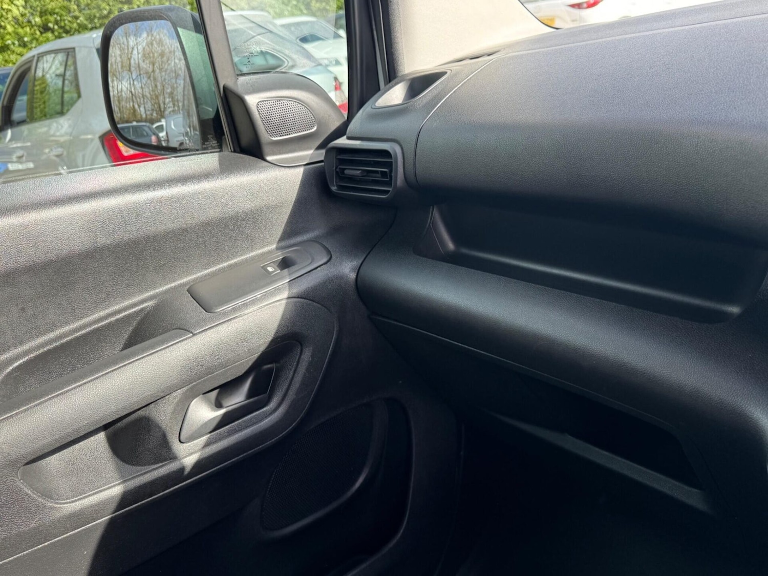 Used Citroen Berlingo 2020 for sale - 77662068: Photo 29