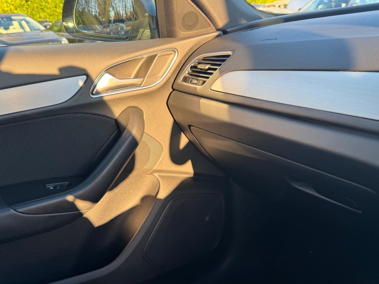 Used Audi Q3 2017 for sale - 77095862: Photo 42