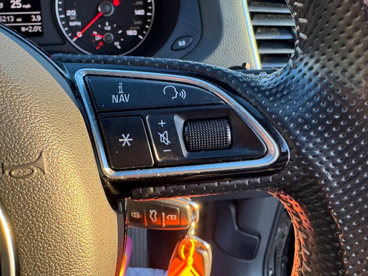 Used Audi Q3 2017 for sale - 77095862: Photo 47