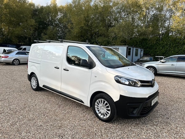Used Toyota ProAce 2020 for sale - 76211439: Photo 23