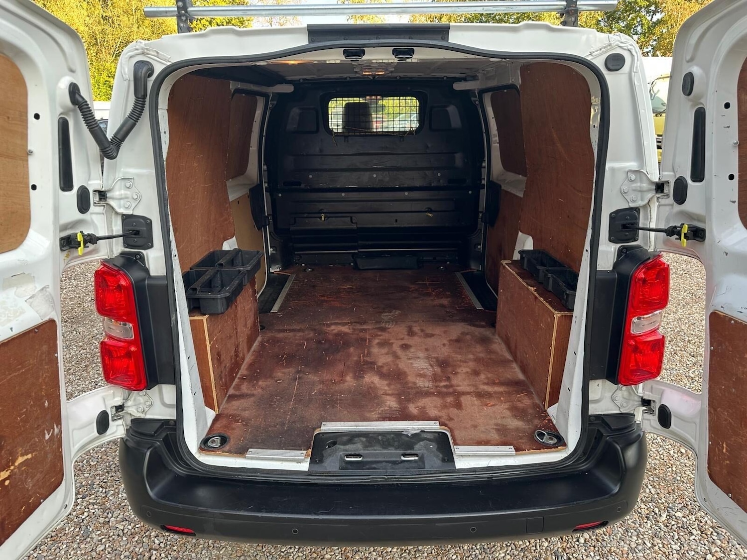 Used Toyota ProAce 2020 for sale - 76211439: Photo 25