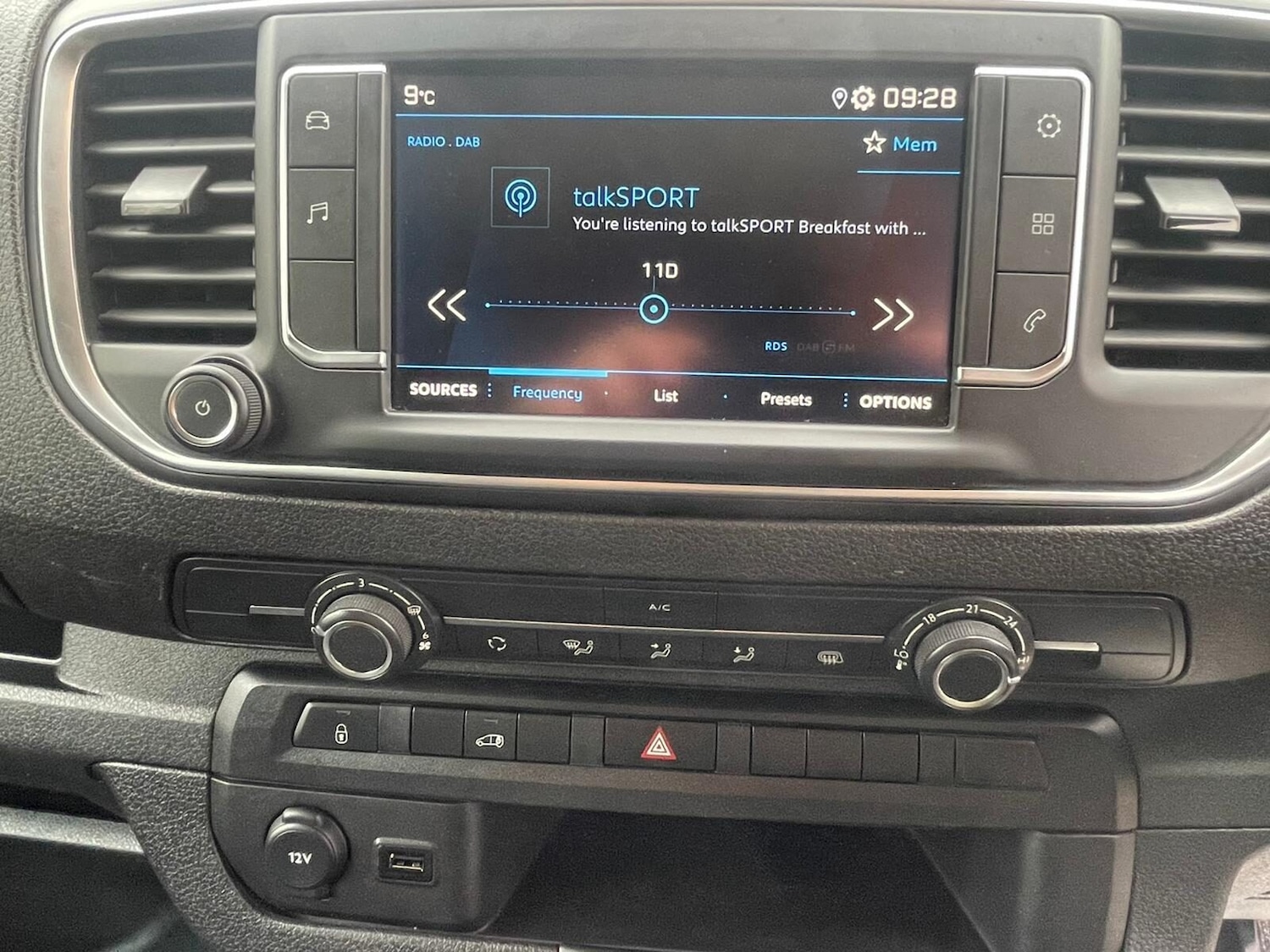 Used Peugeot Expert 2023 for sale - 77779390: Photo 31