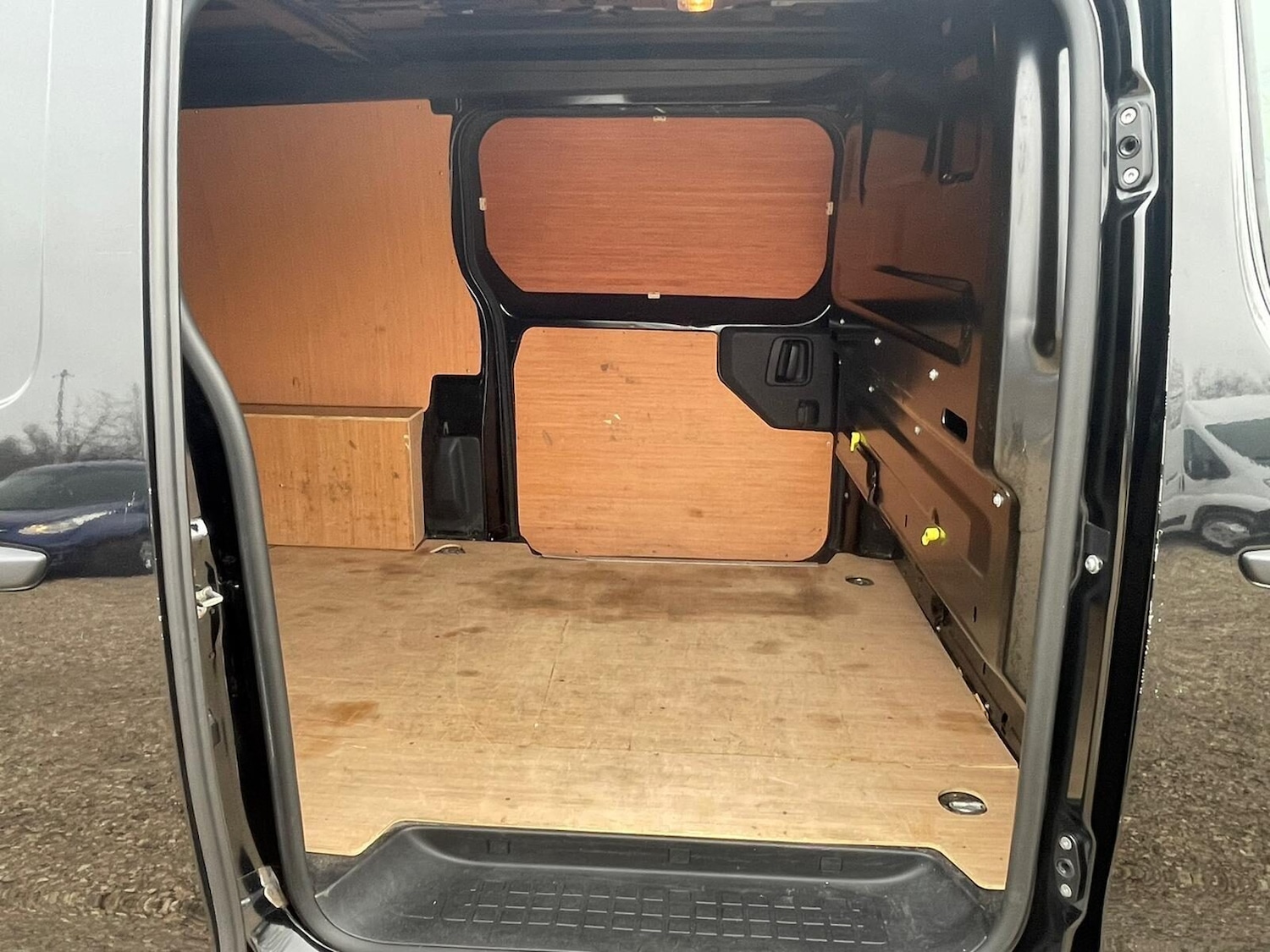 Used Peugeot Expert 2023 for sale - 77779390: Photo 33