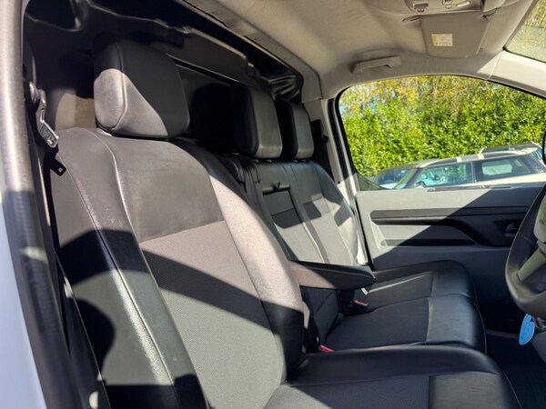 Used Citroen Dispatch 2020 for sale - 76343816: Photo 48