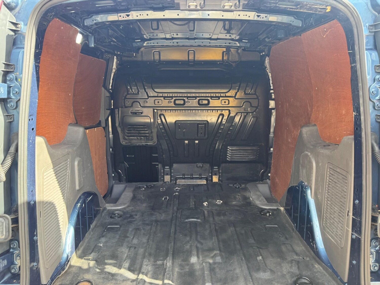 Used Ford Transit Connect 2019 for sale - 78070122: Photo 15