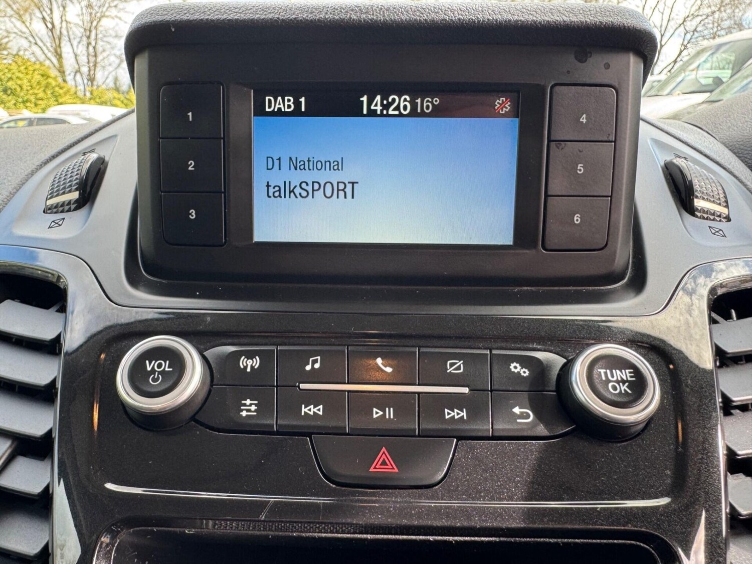 Used Ford Transit Connect 2019 for sale - 78070122: Photo 25