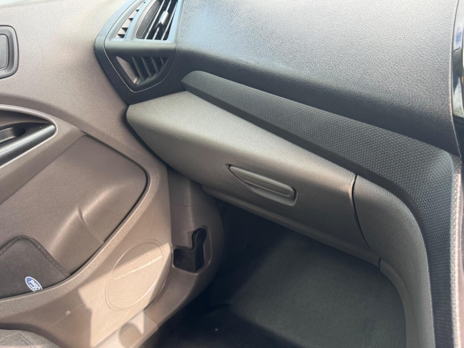 Used Ford Transit Connect 2019 for sale - 78070122: Photo 28