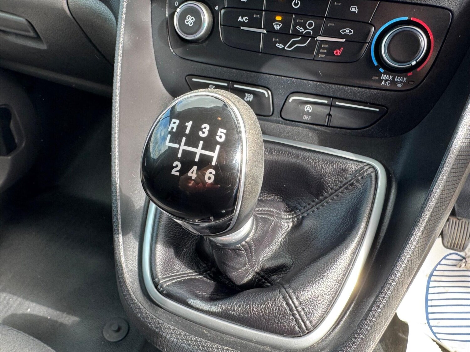 Used Ford Transit Connect 2019 for sale - 78070122: Photo 29