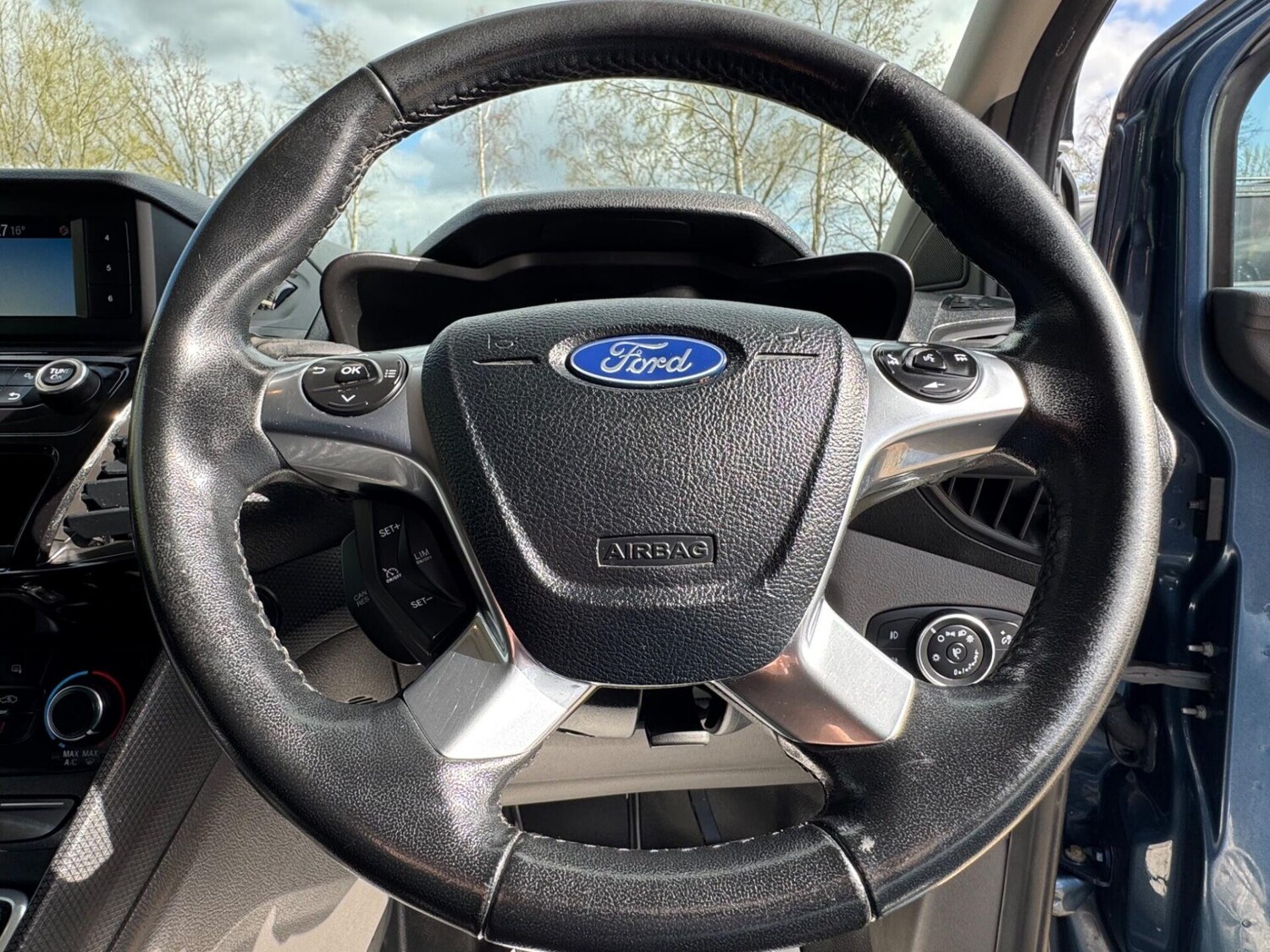 Used Ford Transit Connect 2019 for sale - 78070122: Photo 30