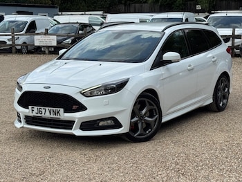 Used Ford Focus 2017 for sale - 79307620: Photo
