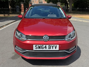 Used Volkswagen Polo 2014 for sale - 79327405: Photo
