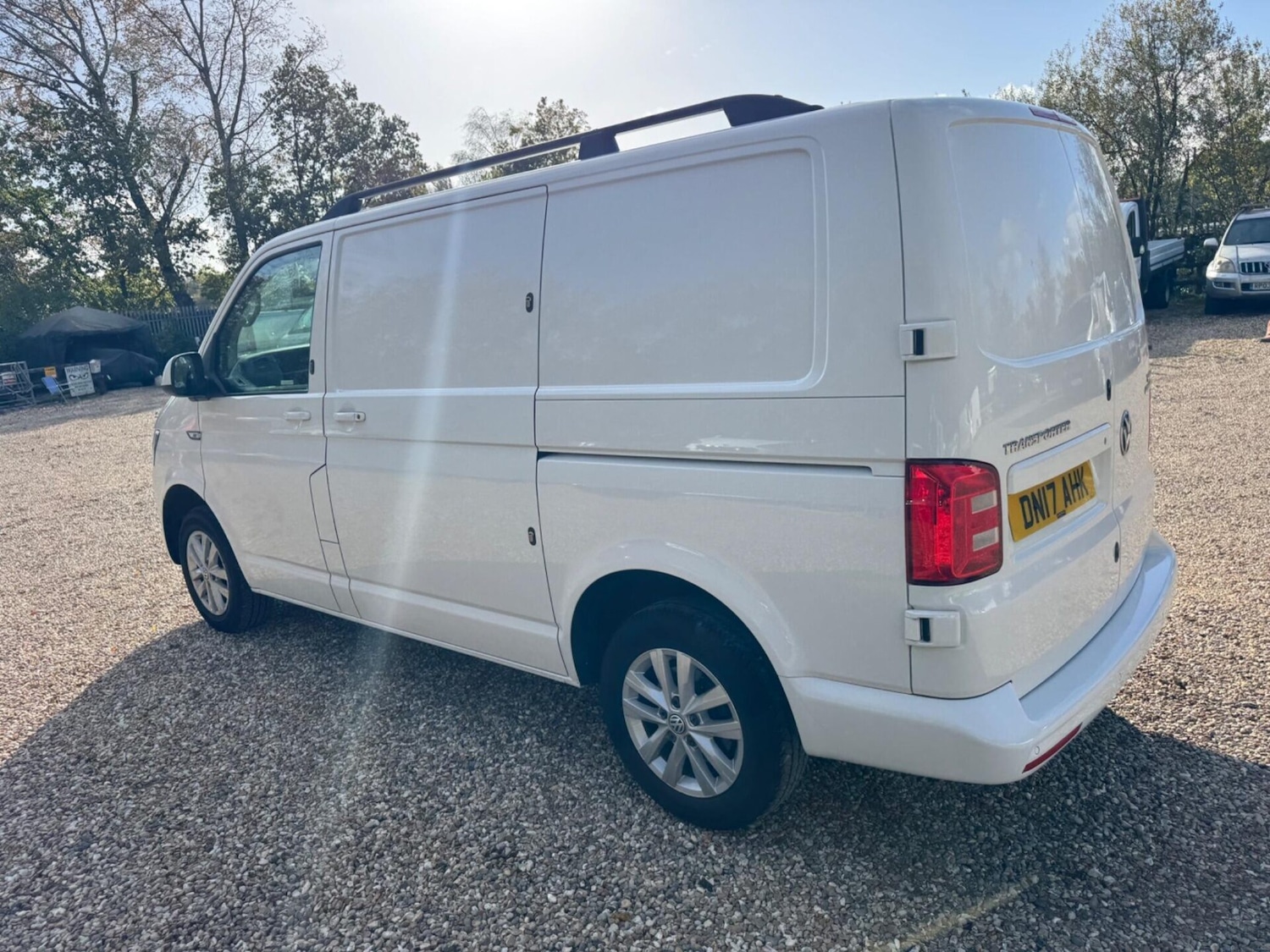 Used Volkswagen Transporter 2017 for sale - 76392381: Photo 25