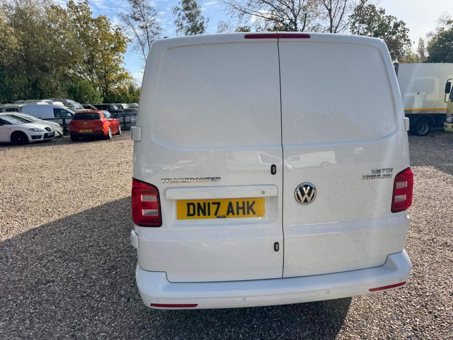 Used Volkswagen Transporter 2017 for sale - 76392381: Photo 26