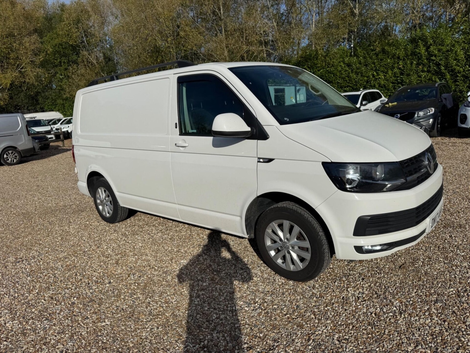 Used Volkswagen Transporter 2017 for sale - 76392381: Photo 41