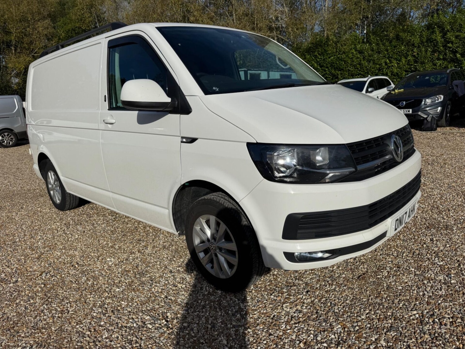 Used Volkswagen Transporter 2017 for sale - 76392381: Photo 44