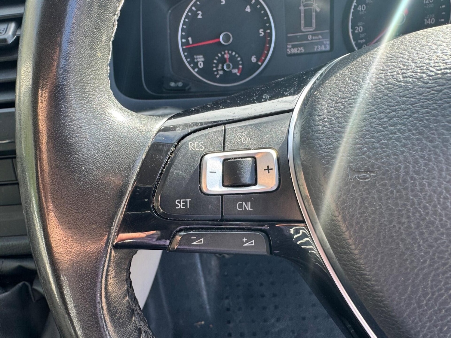 Used Volkswagen Transporter 2017 for sale - 76392381: Photo 57