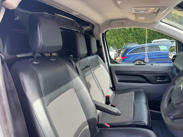 Used Citroen Dispatch 2018 for sale - 75700143: Photo 39