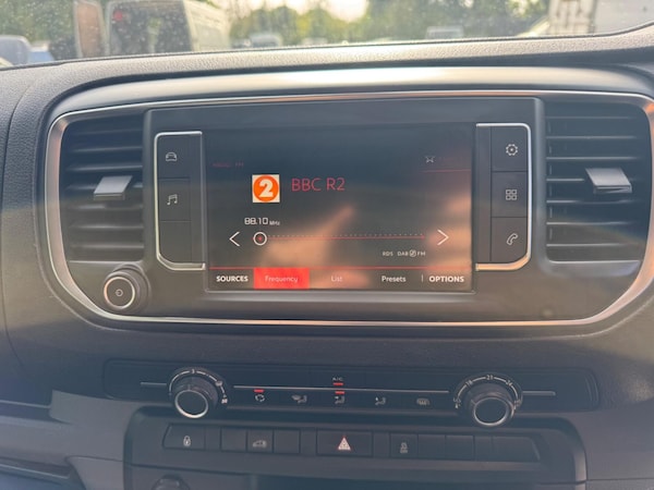 Used Citroen Dispatch 2018 for sale - 75700143: Photo 46