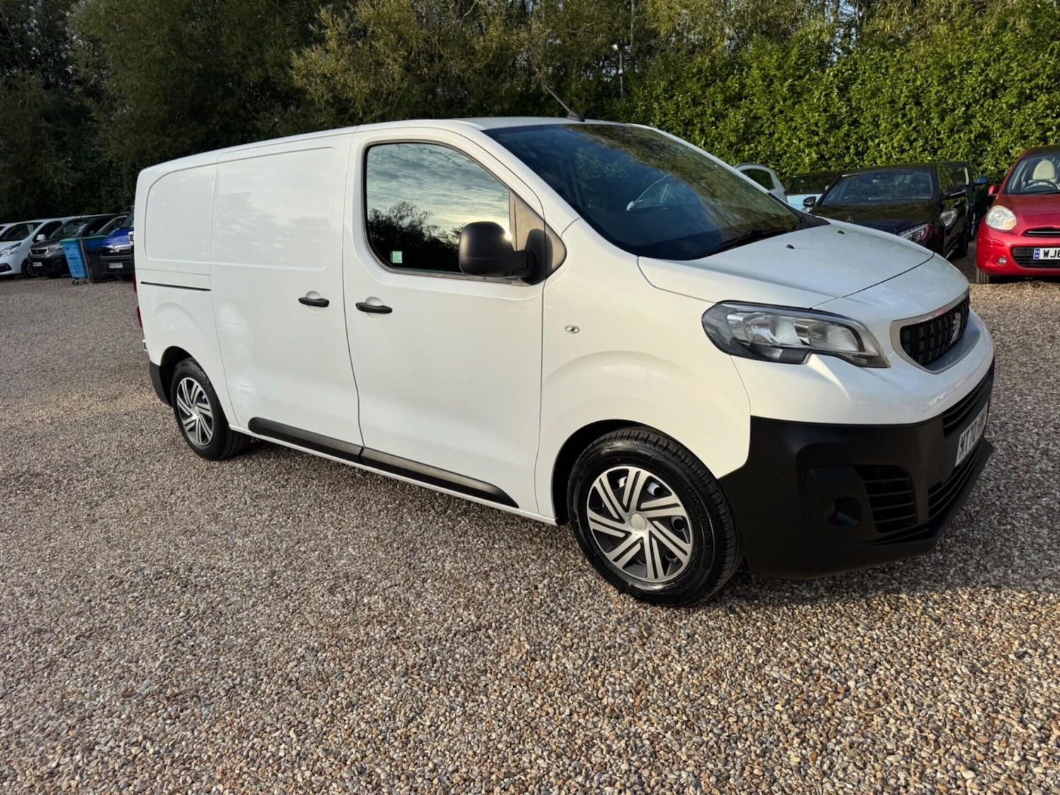 Used Peugeot Expert 2020 for sale - 76133794: Photo 40
