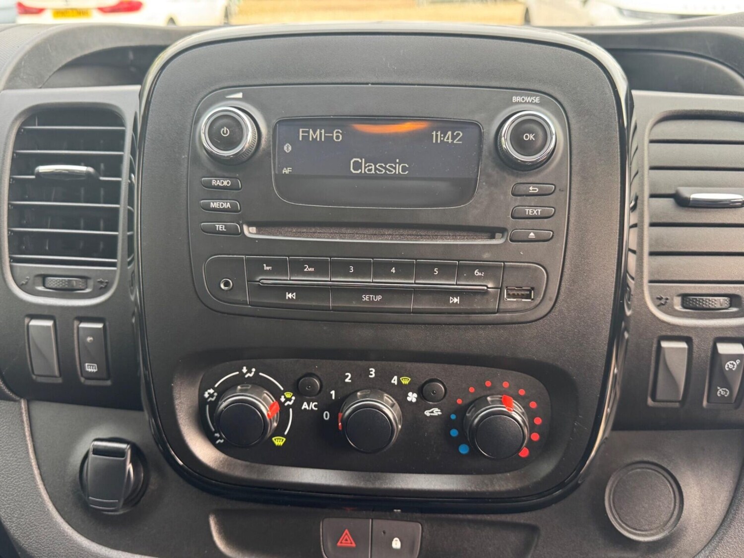 Used Vauxhall Vivaro 2019 for sale - 77905685: Photo 34