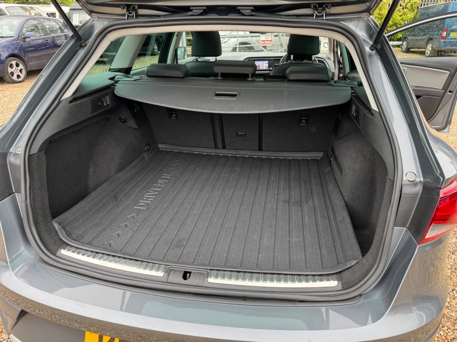 Vehicle 33