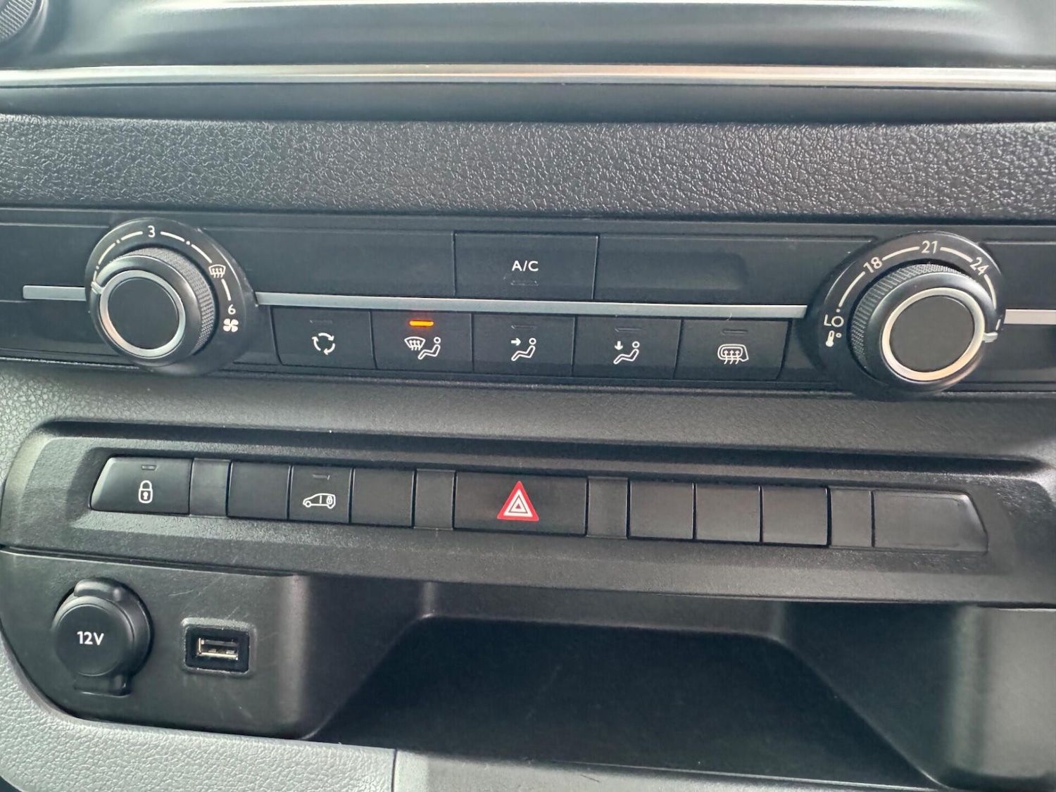 Used Vauxhall Vivaro 2020 for sale - 76506055: Photo 44