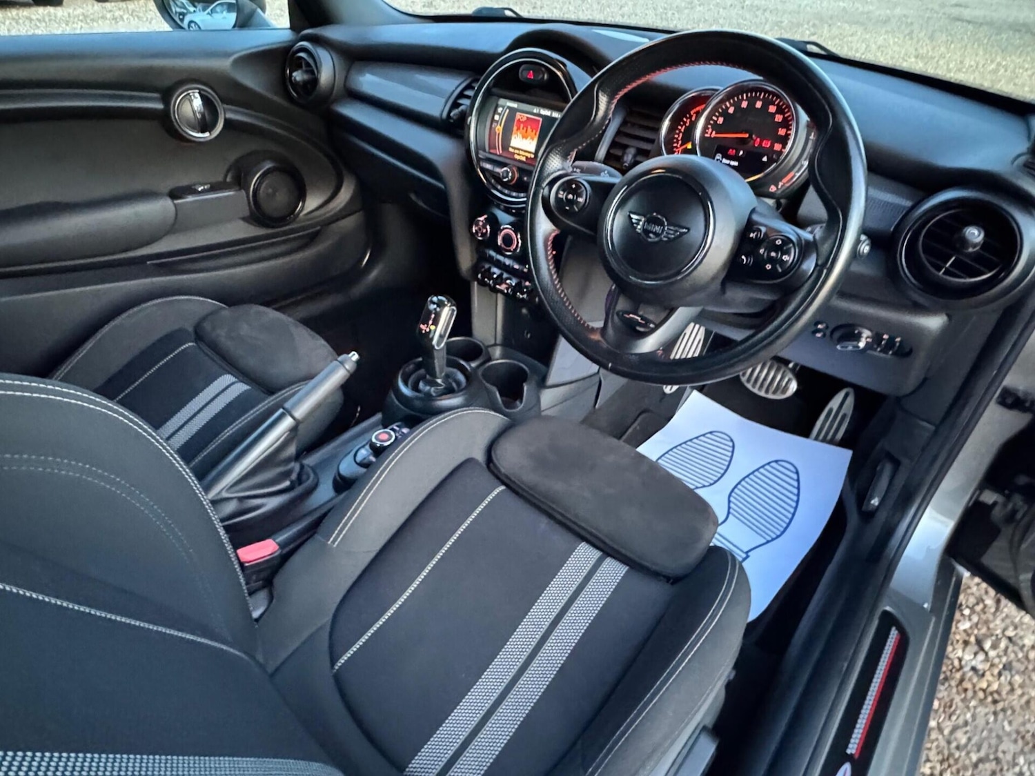 Used MINI Hatch 2018 for sale - 77161306: Photo 3