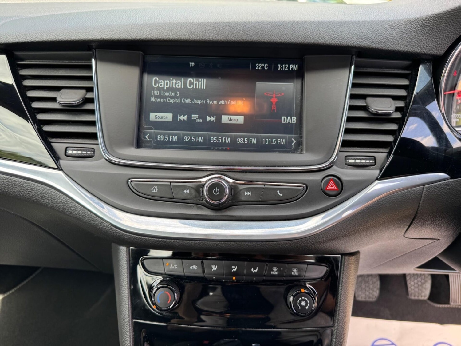 Vehicle 29