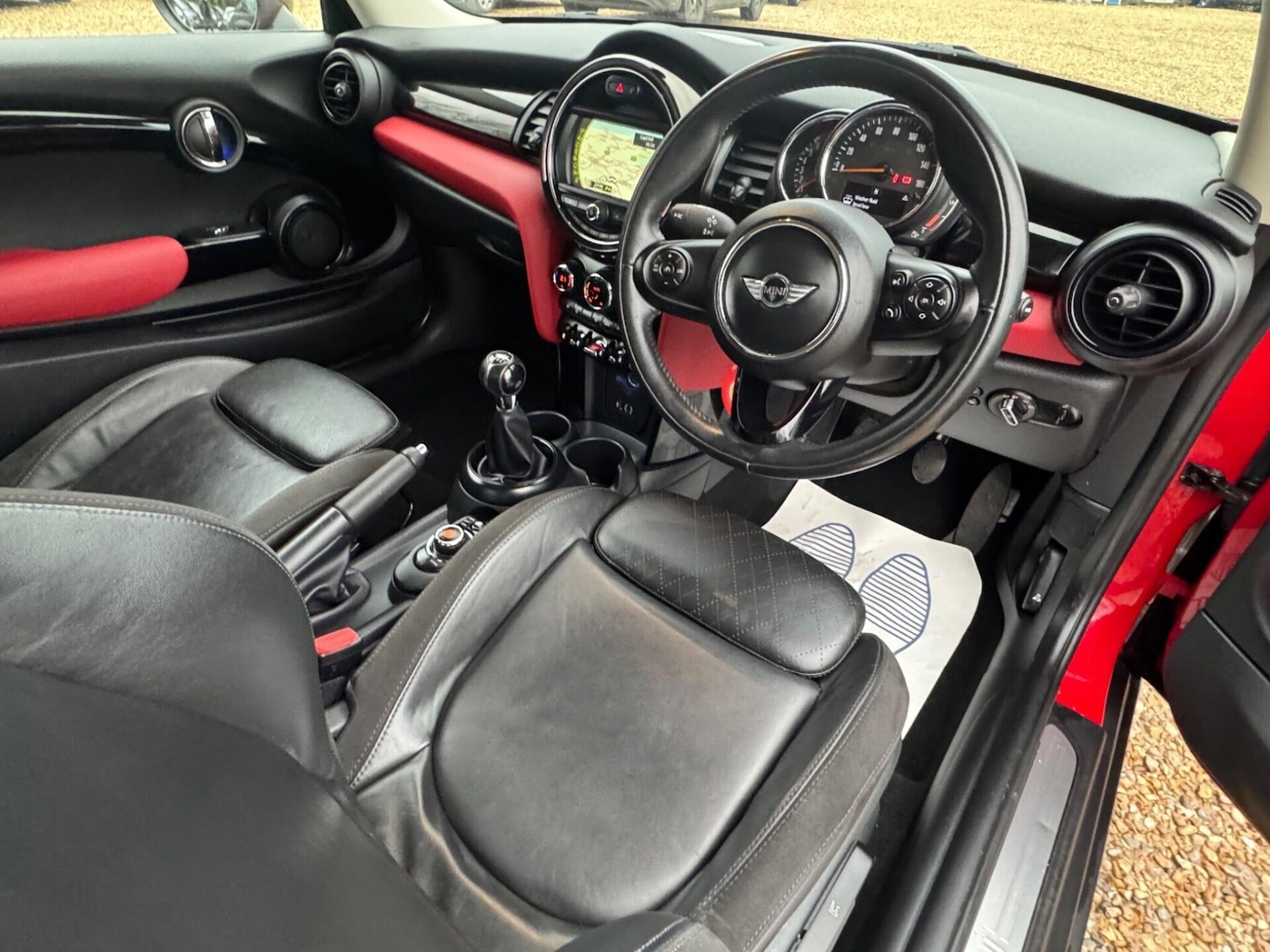 Used MINI Hatch 2018 for sale - 77608063: Photo 3