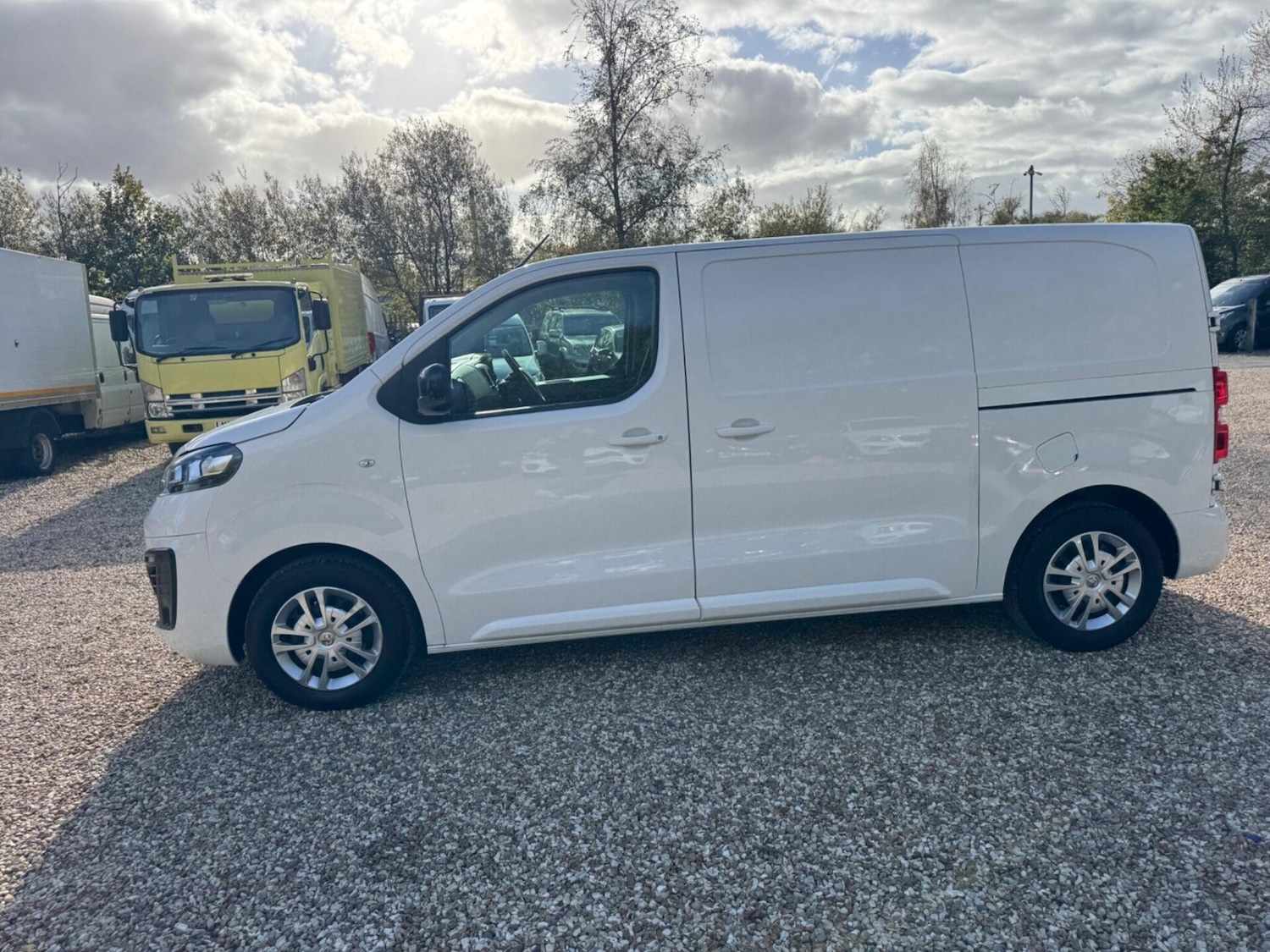 Used Vauxhall Vivaro 2022 for sale - 76392378: Photo 12